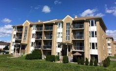 Québec  - Commercial